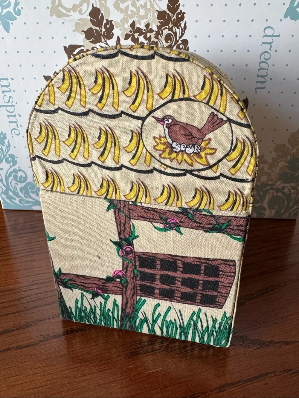 Alice In Wonderland Doll Kingstate Porcelain In House Cottage Box Vintage